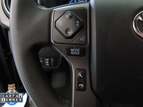 Used 2023 Toyota Tacoma TRD Sport w/ Technology Package image 16