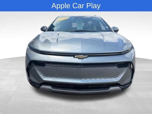 Used 2024 Chevrolet Equinox EV LT FWD image 8
