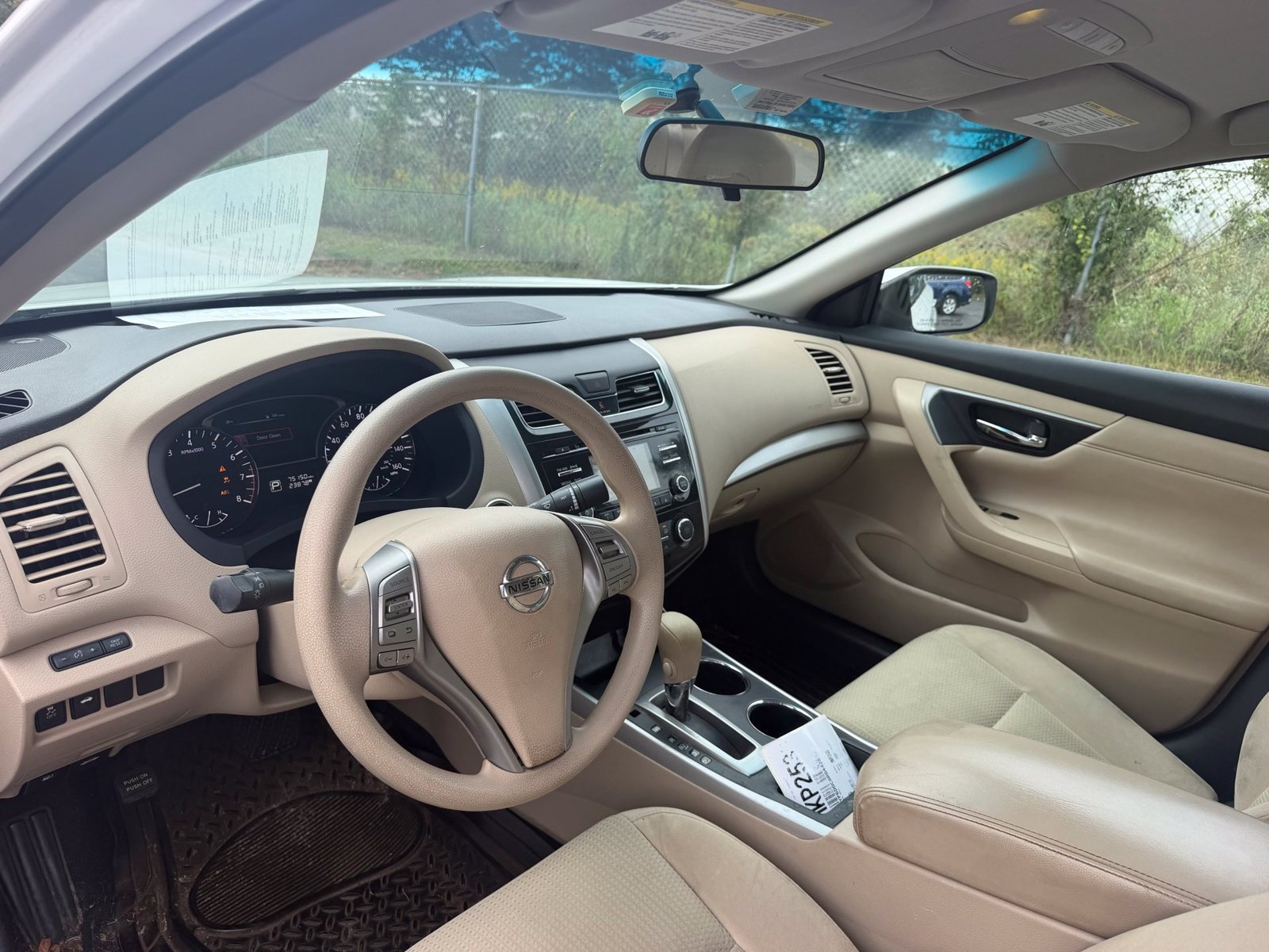 Used 2015 Nissan Altima 2.5 S w/ Power Driver Seat Package FWD image 11