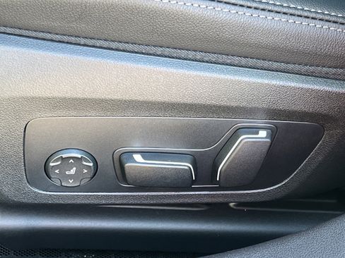 New 2026 BMW 330i Sedan w/ Premium Package image 20