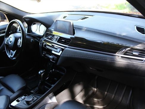 Used 2018 BMW X2 xDrive28i w/ Convenience Package AWD/4WD image 16