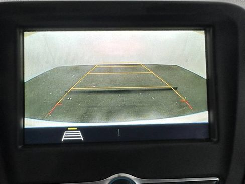 Used 2019 Chevrolet Equinox LS AWD/4WD image 20