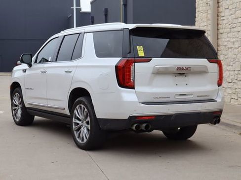 Used 2021 GMC Yukon Denali w/ Denali Premium Package AWD/4WD image 3