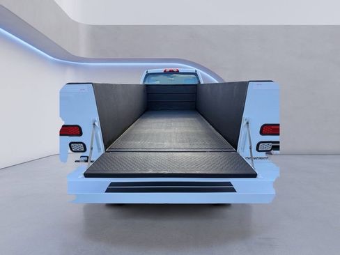 Used 2015 Chevrolet Silverado 3500 W/T image 9