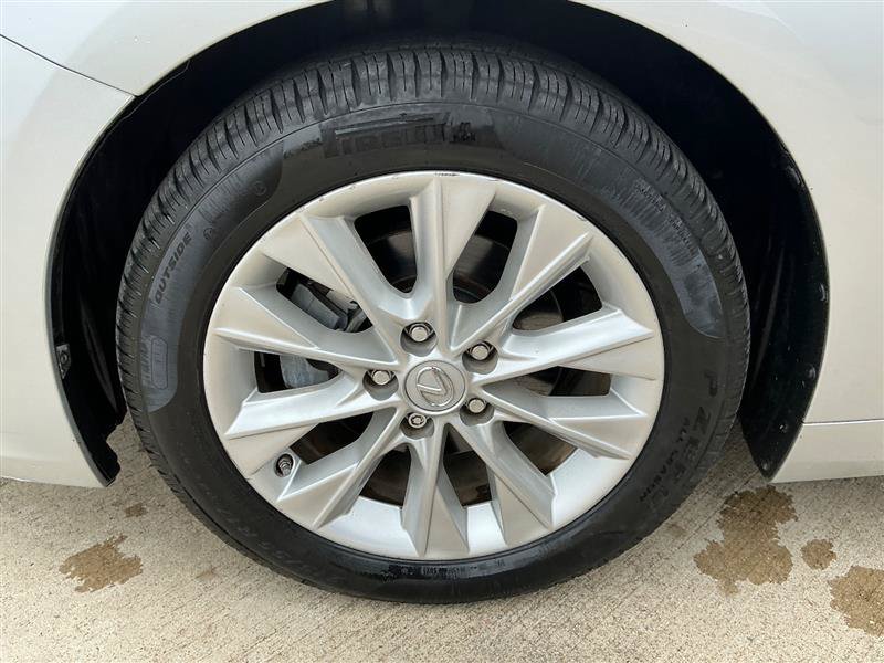 Used 2014 Lexus ES 300h w/ Luxury Package w/Bamboo Trim FWD image 22