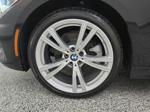 Used 2021 BMW 330i Sedan w/ Premium Package RWD image 38