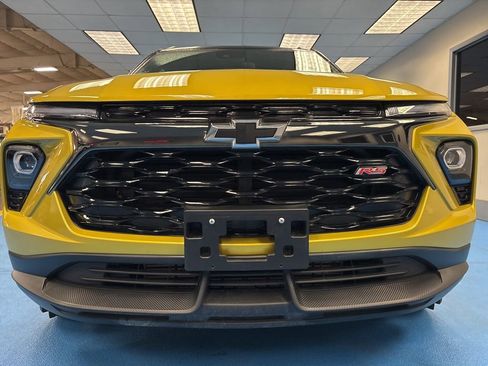 Certified 2025 Chevrolet TrailBlazer RS w/ Driver Confidence Package image 12