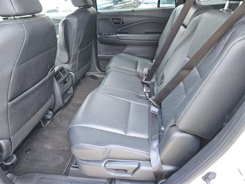 Used 2022 Honda Passport Elite image 12