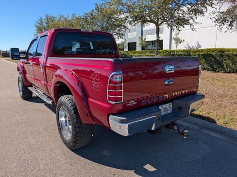Used 2016 Ford F250 Lariat w/ Lariat Interior Package image 8