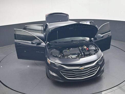 Used 2022 Chevrolet Malibu LT FWD image 40