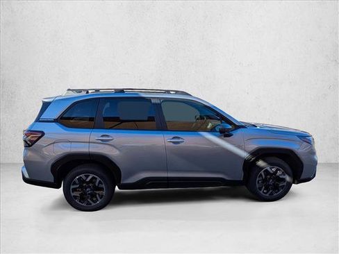 New 2025 Subaru Forester Premium image 4
