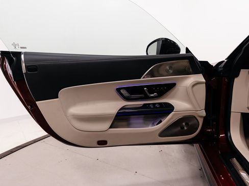 Used 2022 Mercedes-Benz SL 63 AMG 4MATIC image 6