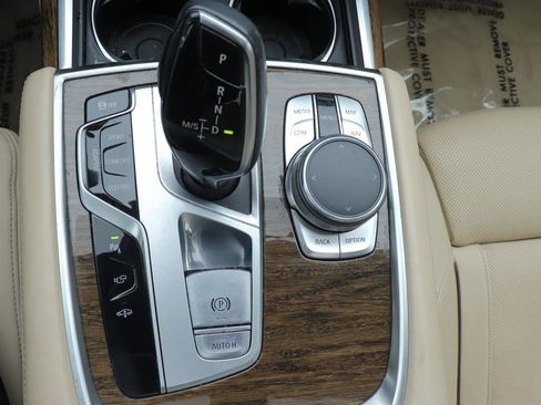 Used 2016 BMW 750i 750i image 35