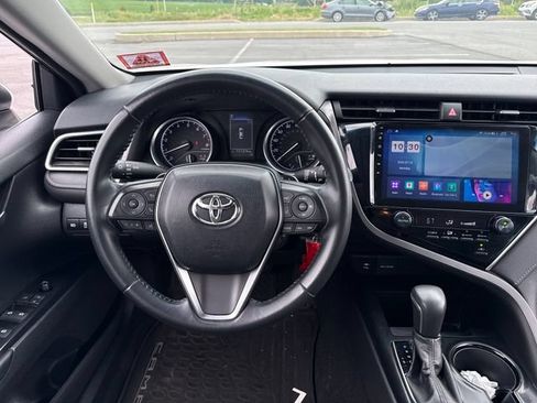 Used 2018 Toyota Camry SE w/ Protection Package (Q2) FWD image 18