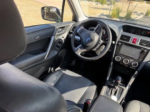 Used 2016 Subaru Forester 2.0XT Touring w/ Eyesight & Navigation System image 25