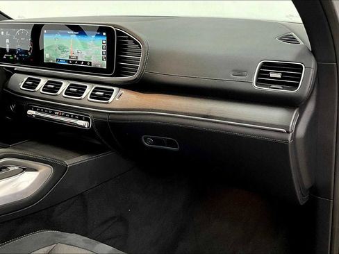 Used 2022 Mercedes-Benz GLE 53 AMG 4MATIC image 18