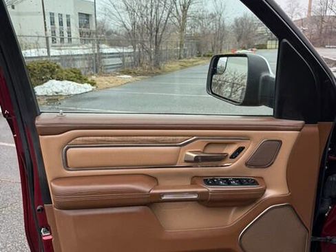 Used 2019 RAM 1500 Limited image 31