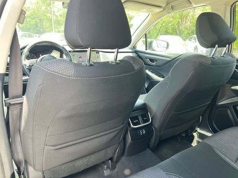 Used 2023 Subaru Outback Premium AWD/4WD image 33