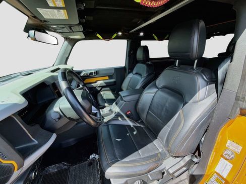 Used 2022 Ford Bronco Badlands w/ Sasquatch Package AWD/4WD image 23