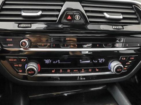 Used 2021 BMW 530i xDrive AWD/4WD image 32