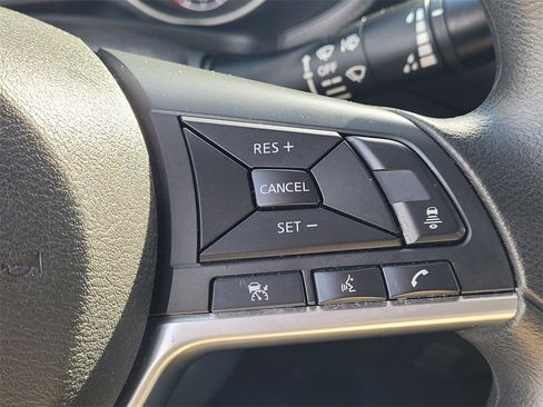 Used 2023 Nissan Sentra SV image 15