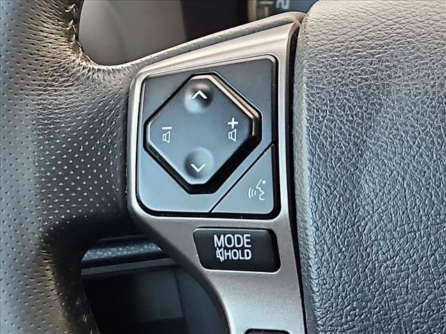 Used 2018 Toyota Tacoma SR5 RWD image 21