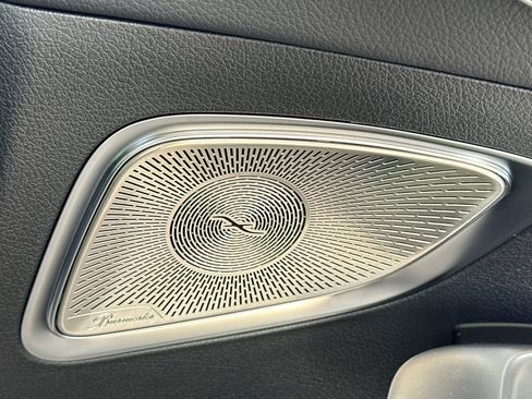 New 2025 Mercedes-Benz C 300 Sedan image 5