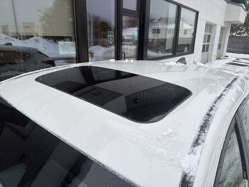 Used 2024 Subaru Impreza 2.0i Sport image 7