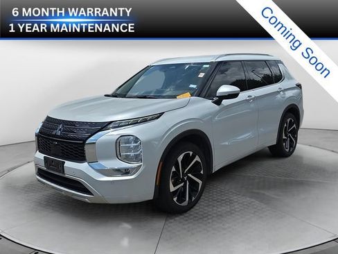 Used 2023 Mitsubishi Outlander SEL FWD image 1