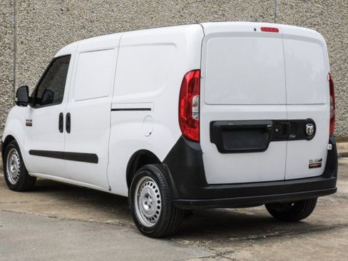 Used 2018 RAM ProMaster City Tradesman FWD image 11