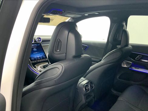 New 2026 Mercedes-Benz GLC 300 image 18