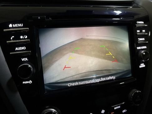 Used 2023 Nissan Murano SV image 14