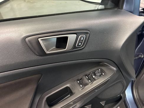 Used 2021 Ford EcoSport SE AWD/4WD image 10