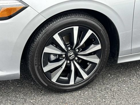 Used 2023 Honda Civic EX image 30