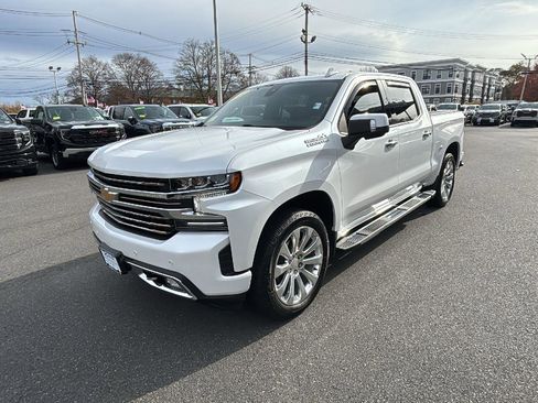 Certified 2022 Chevrolet Silverado 1500 High Country image 3