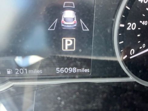 Certified 2019 Nissan Kicks SV image 16