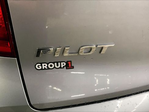 Used 2017 Honda Pilot EX-L image 10