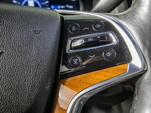 Used 2018 Cadillac Escalade ESV Premium Luxury image 22