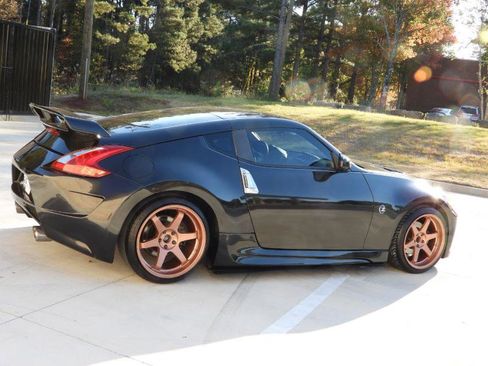 Used 2016 Nissan 370Z Coupe image 16