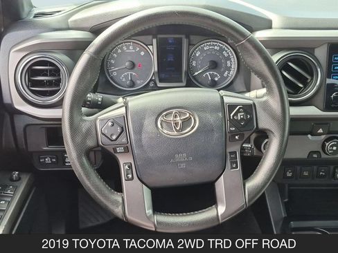 Used 2019 Toyota Tacoma TRD Off-Road w/ Technology Package RWD image 12