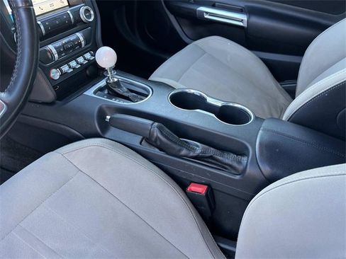 Used 2018 Ford Mustang Coupe w/ Equipment Group 101A image 15