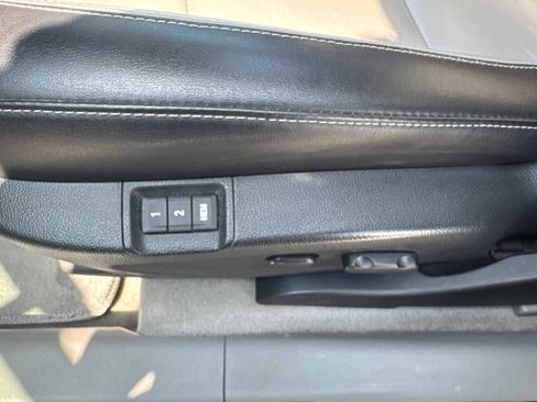 Used 2014 Buick Encore Premium FWD image 25