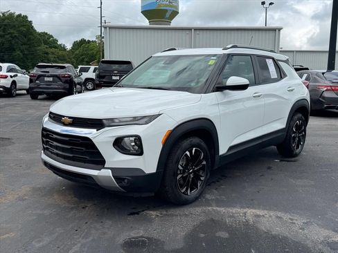 Used 2023 Chevrolet TrailBlazer LT FWD image 7