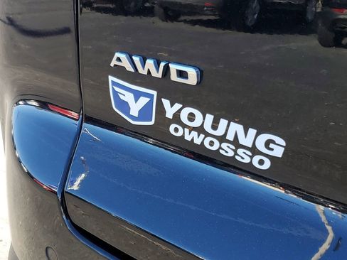 Used 2023 Cadillac XT4 Premium Luxury w/ Cold Weather Package image 36