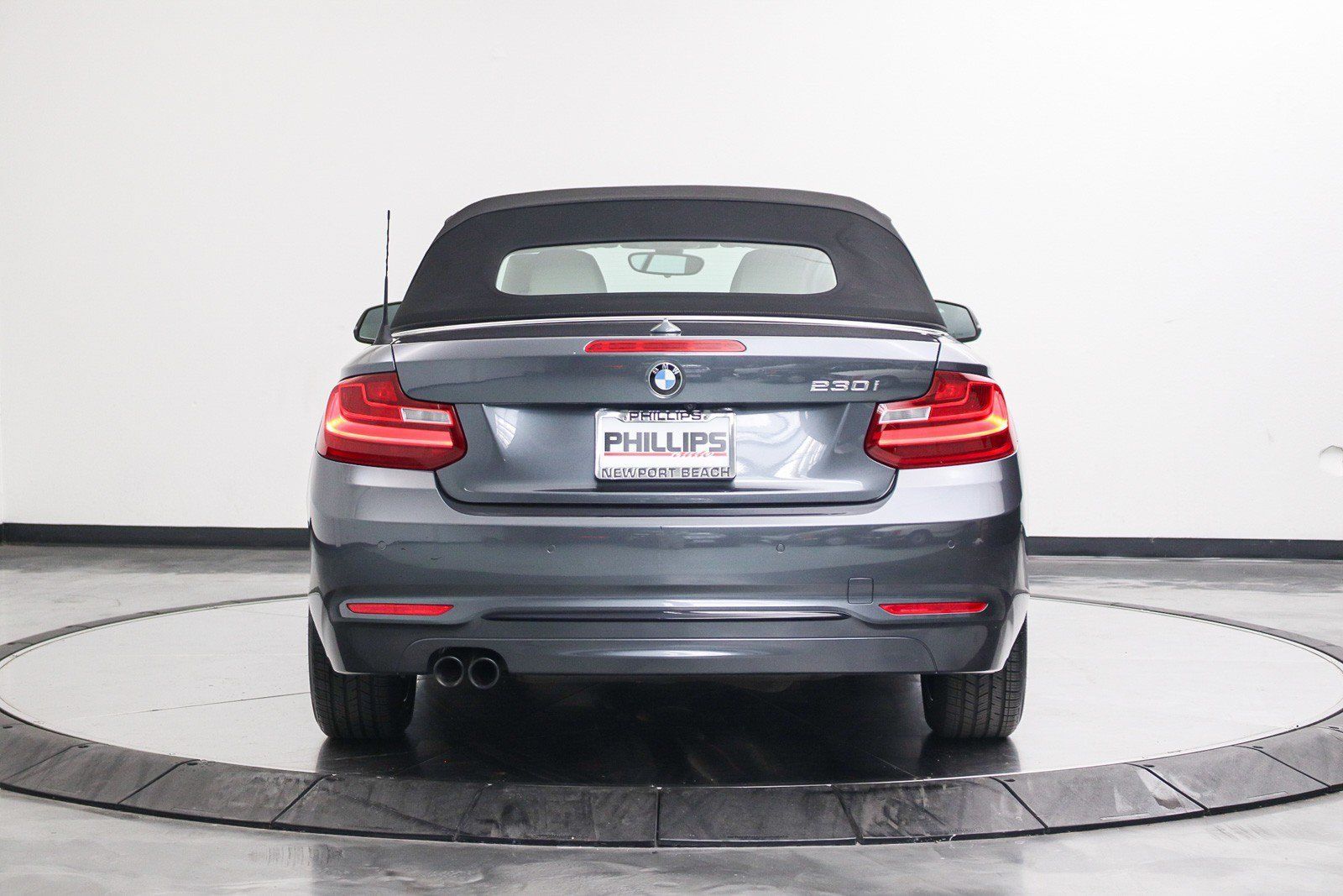Used 2017 BMW 230i Convertible RWD image 16