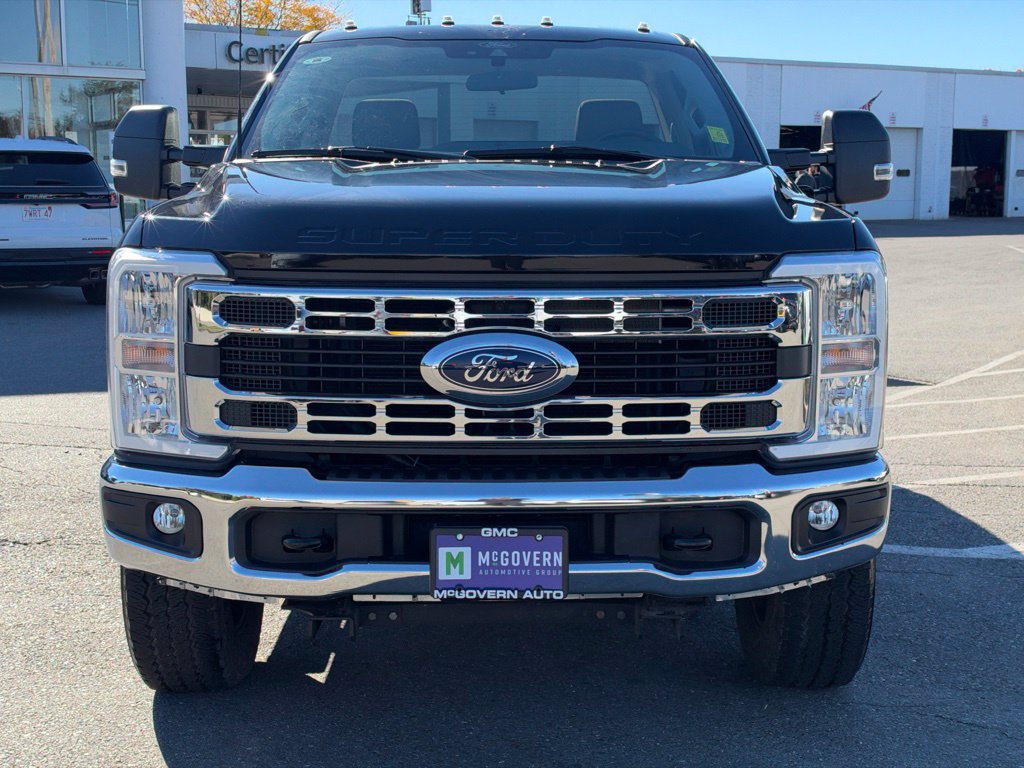 Used 2024 Ford F250 XLT AWD/4WD image 9