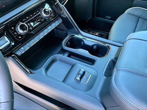 New 2026 GMC Sierra 2500 AT4X image 21