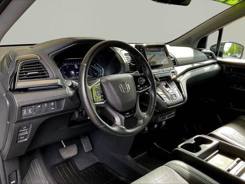 Used 2022 Honda Odyssey Elite image 17