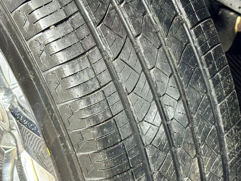 Used 2014 Nissan Armada Platinum image 43