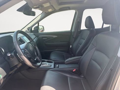 Used 2023 Honda Ridgeline RTL-E image 9
